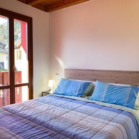 Mansarda Corno D'Aola Apartman Ponte Di Legno Kültér fotó