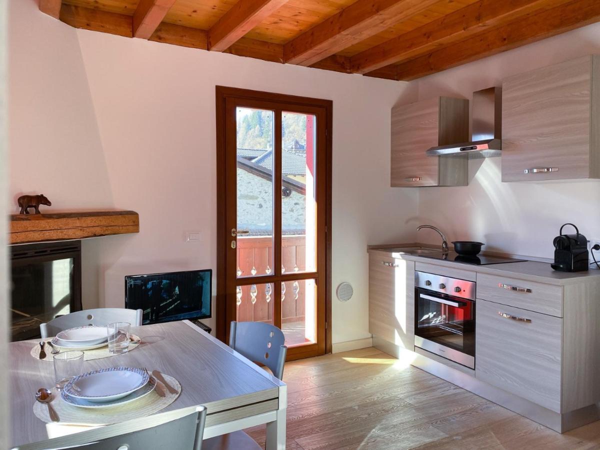 Mansarda Corno D'Aola Apartman Ponte Di Legno Kültér fotó