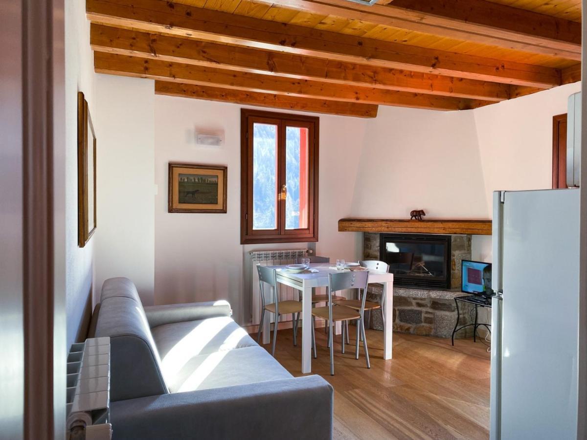 Mansarda Corno D'Aola Apartman Ponte Di Legno Kültér fotó